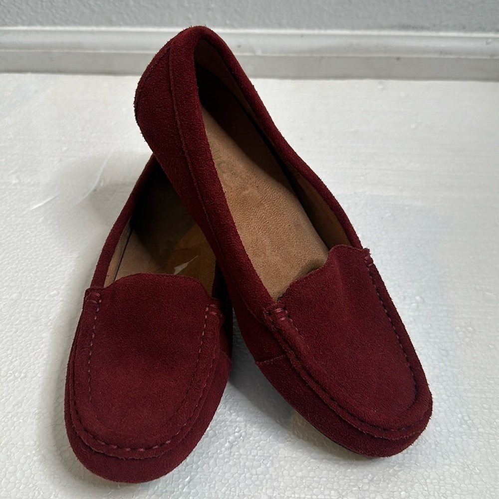 Vionic Deebie burgundy suede orthotic loafer size 7 comfy